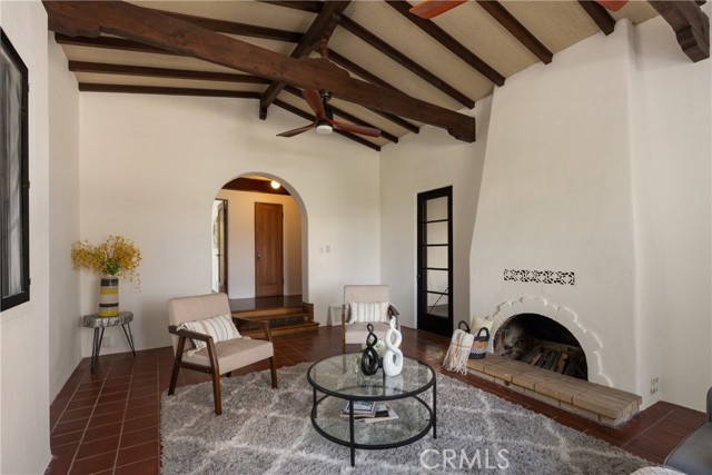 Detail Gallery Image 8 of 51 For 8442 Camino Sur, Rancho Cucamonga,  CA 91730 - 6 Beds | 4/1 Baths