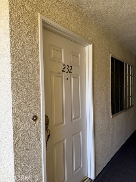 1131 Campbell Street, Glendale CA: https://media.crmls.org/medias/0b151b2c-3c55-4950-a1b4-be878e85876f.jpg