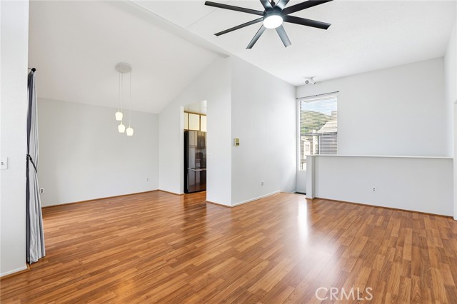 Detail Gallery Image 8 of 26 For 4265 Las Virgenes #2,  Calabasas,  CA 91302 - 2 Beds | 2 Baths