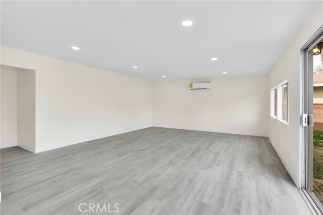 Detail Gallery Image 13 of 37 For 1289 Boyden, Lancaster,  CA 93534 - 4 Beds | 2 Baths