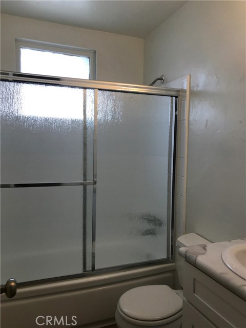 Detail Gallery Image 12 of 17 For 12081 Marigold Ave, Moreno Valley,  CA 92557 - 3 Beds | 1 Baths