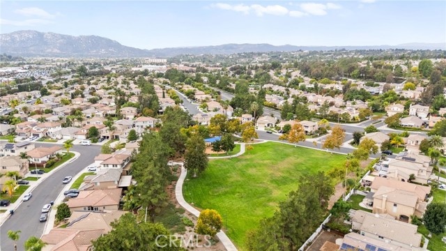 43144 Teramo Street, Temecula CA: https://media.crmls.org/medias/0b16fb90-d135-4420-ab7b-102f2a5a8b67.jpg