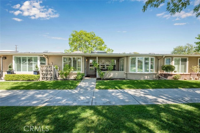 Detail Gallery Image 1 of 33 For 1260 Northwood Rd 164b,  Seal Beach,  CA 90740 - 2 Beds | 1 Baths