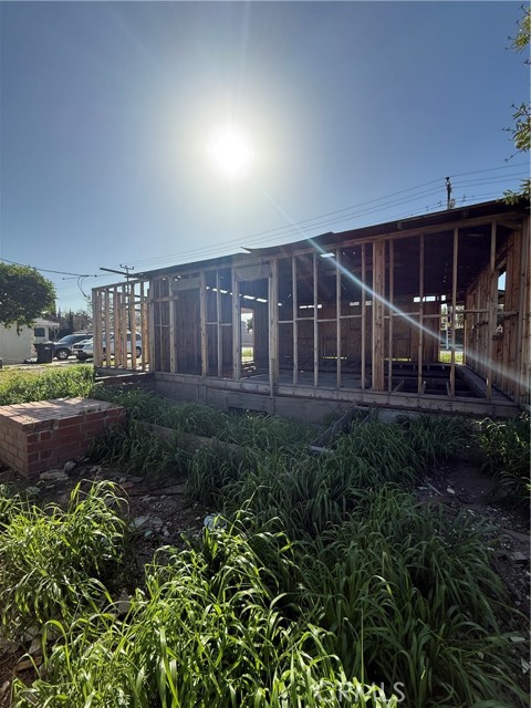 Detail Gallery Image 21 of 31 For 221 S Howard St, Corona,  CA 92879 - – Beds | – Baths