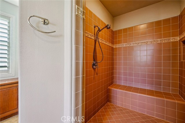 Detail Gallery Image 23 of 68 For 8622 Edelweiss, Corona,  CA 92883 - 5 Beds | 4/1 Baths