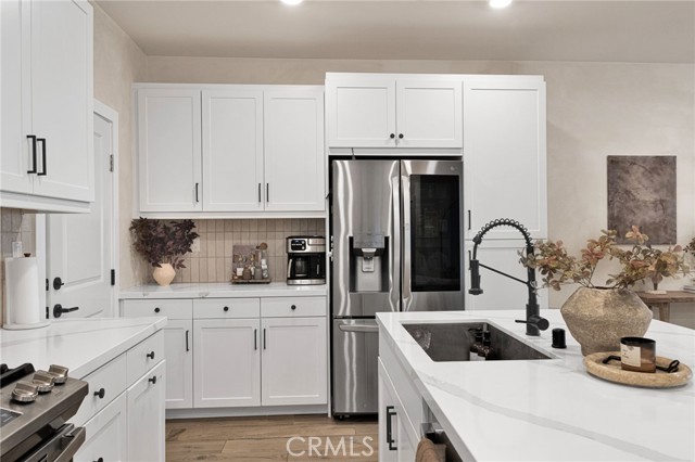 5604 Altamura Way, Fontana CA: https://media.crmls.org/medias/0b18ef48-da44-486d-bcb6-2b4d3f37601d.jpg