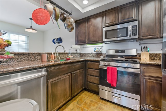 Detail Gallery Image 5 of 18 For 1440 Brett #61,  San Pedro,  CA 90732 - 1 Beds | 1 Baths