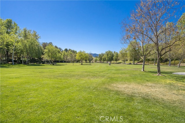 Detail Gallery Image 27 of 28 For 24009 Arroyo Park Dr #54,  Valencia,  CA 91355 - 2 Beds | 2/1 Baths
