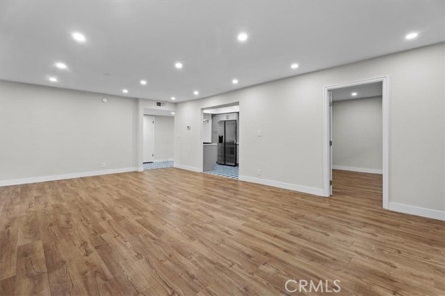 Detail Gallery Image 8 of 25 For 6752 Hillpark #303,  Los Angeles,  CA 90068 - 2 Beds | 2 Baths