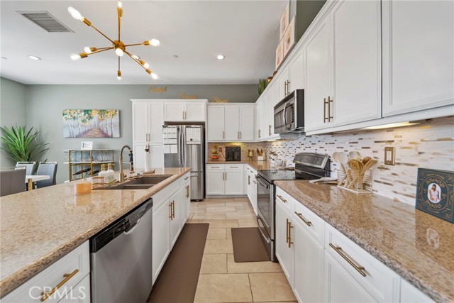 Detail Gallery Image 30 of 60 For 9339 Alondra Bld, Bellflower,  CA 90706 - – Beds | – Baths