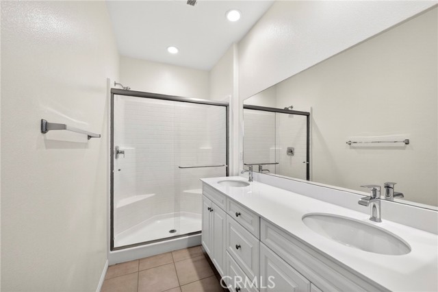 Detail Gallery Image 32 of 43 For 6982 Crimson, Buena Park,  CA 90621 - 4 Beds | 3/1 Baths