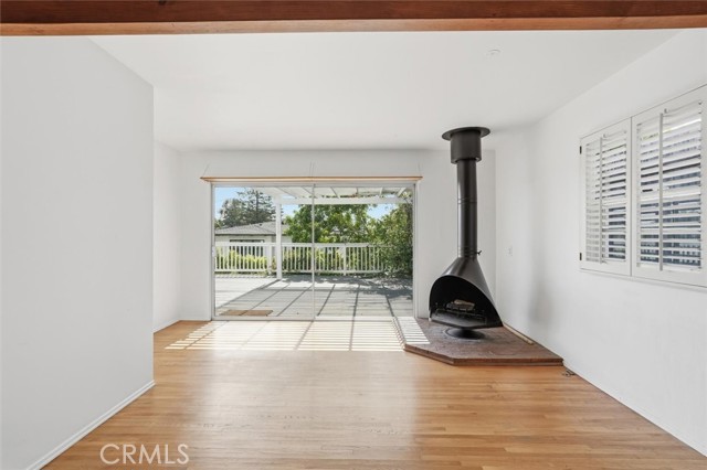 Detail Gallery Image 5 of 27 For 1320 Curtis, Manhattan Beach,  CA 90266 - 3 Beds | 2 Baths