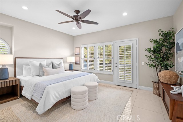 52 Anjou, Newport Coast CA: https://media.crmls.org/medias/0b1cae53-de4a-4638-b0d3-ba148a11b883.jpg