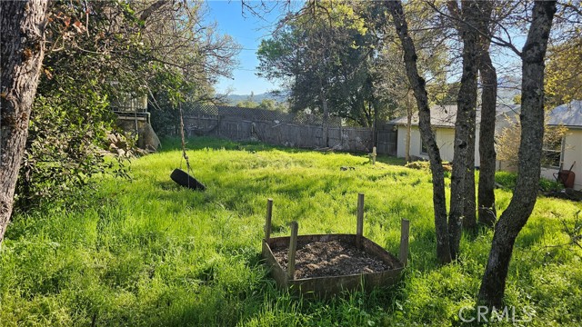 Detail Gallery Image 22 of 30 For 15560 20th Ave, Clearlake,  CA 95422 - 3 Beds | 2 Baths