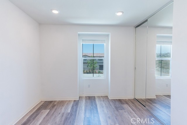 Detail Gallery Image 21 of 64 For 27638 Sawtooth Ln, Canyon Country,  CA 91387 - 3 Beds | 2/1 Baths