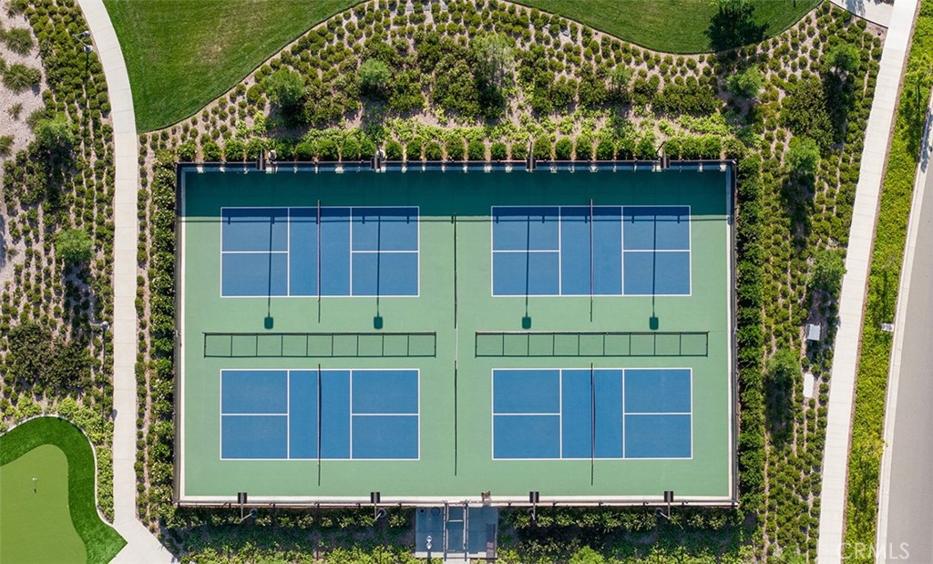 https://media.crmls.org/medias/0b1f3903-3079-4571-9965-9a49321ac3e8.jpg?preset=X-Large