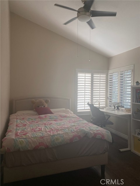 2408 N North Creek Lane, Fullerton CA: https://media.crmls.org/medias/0b1f465d-a2bc-4b31-85d8-20f068db21ca.jpg
