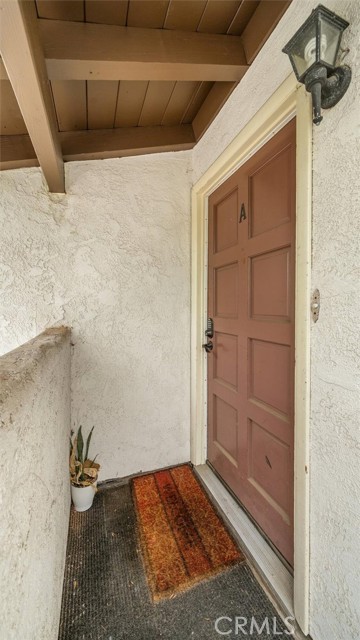 930 Philinda Avenue, Santa Barbara CA: https://media.crmls.org/medias/0b1fc88c-aa43-4893-a8ff-c23db7a769c7.jpg
