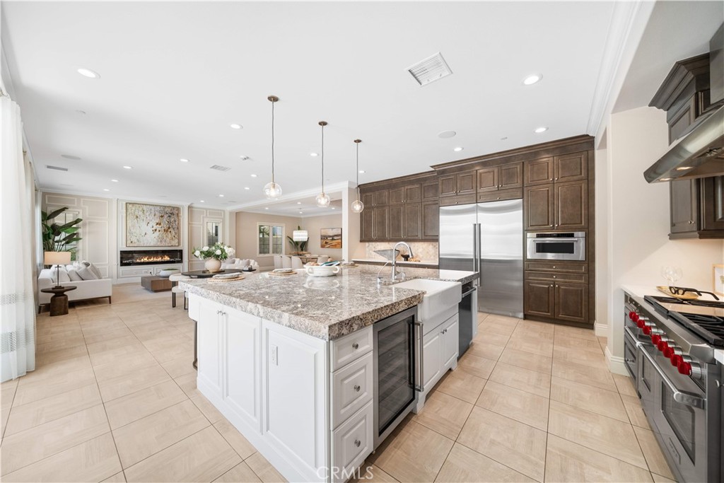 MLS #OC25246065 image #19