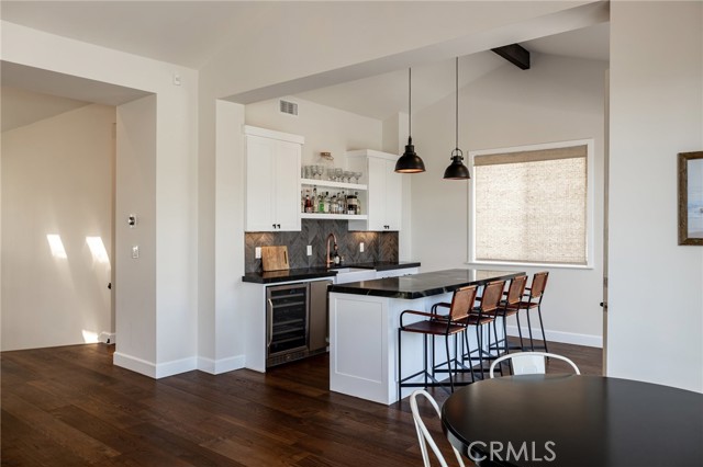 550 Helberta Avenue, Redondo Beach, California 90277, 5 Bedrooms Bedrooms, ,3 BathroomsBathrooms,Residential,Sold,Helberta,SB21204332