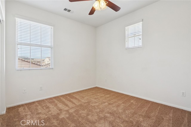 Detail Gallery Image 18 of 22 For 44929 Bellflower Ln, Temecula,  CA 92592 - 3 Beds | 2/1 Baths