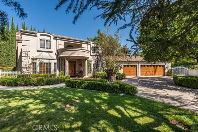 Detail Gallery Image 9 of 75 For 1914 Country Club Ln, Redlands,  CA 92373 - 5 Beds | 3/1 Baths