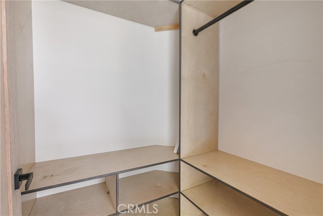 1670 Grass Valley Road, Lake Arrowhead CA: https://media.crmls.org/medias/0b22a018-571c-4a02-94a9-08ba13067ef4.jpg