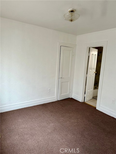 Detail Gallery Image 7 of 11 For 726 W 76th St, Los Angeles,  CA 90044 - – Beds | – Baths