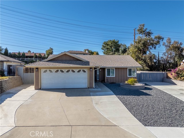 Detail Gallery Image 2 of 44 For 42117 Agena St, Temecula,  CA 92592 - 2 Beds | 2 Baths