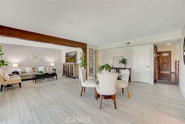 7022 Wheeler Avenue, La Verne CA: https://media.crmls.org/medias/0b23c642-a364-4294-8803-6c8c5d5d4a18.jpg