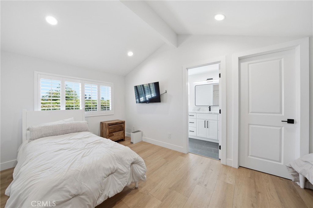 MLS #OC26121492 image #18