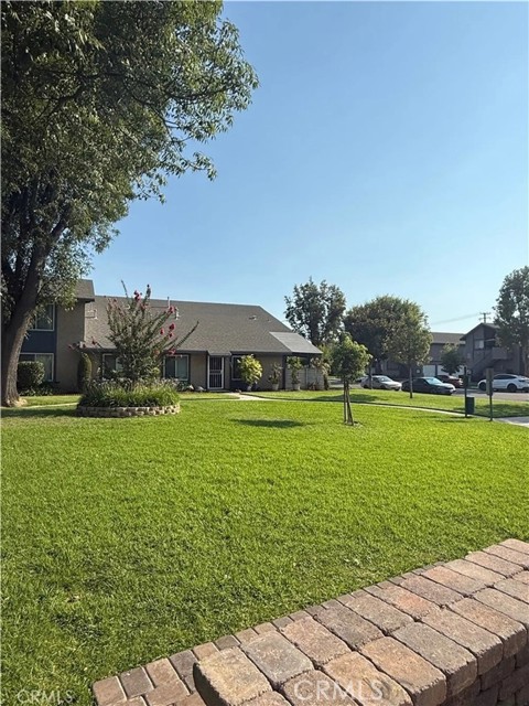 Front Image Thumbnail for CRIG25261528