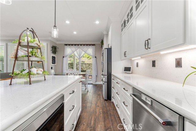 Detail Gallery Image 11 of 60 For 8750 E Heatherwood Rd, Anaheim Hills,  CA 92808 - 5 Beds | 3 Baths