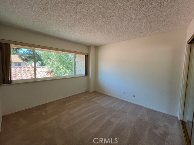 Detail Gallery Image 14 of 23 For 3804 Mainsail Cir, Westlake Village,  CA 91361 - 4 Beds | 2/1 Baths