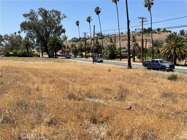 16 Riverside Drive, Lake Elsinore, California 92530, ,Land,For Sale,16 Riverside Drive,CRSW22090993