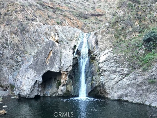 Detail Gallery Image 3 of 33 For 3030 Frontier, Thousand Oaks,  CA 91360 - 4 Beds | 2/1 Baths