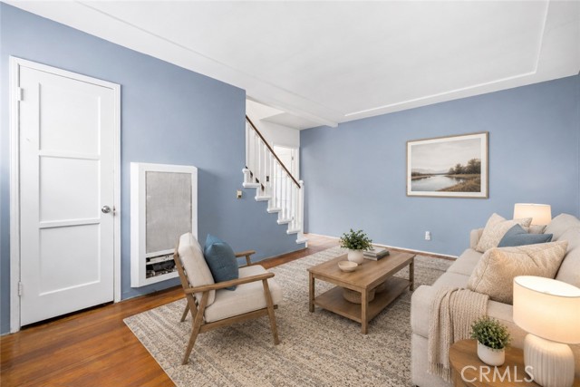 527 East Maple photo 10