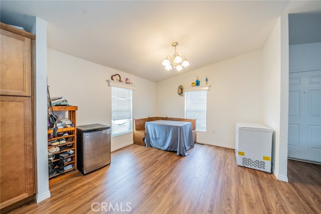 Detail Gallery Image 14 of 37 For 22111 Newport Ave #5,  Grand Terrace,  CA 92313 - 3 Beds | 2 Baths