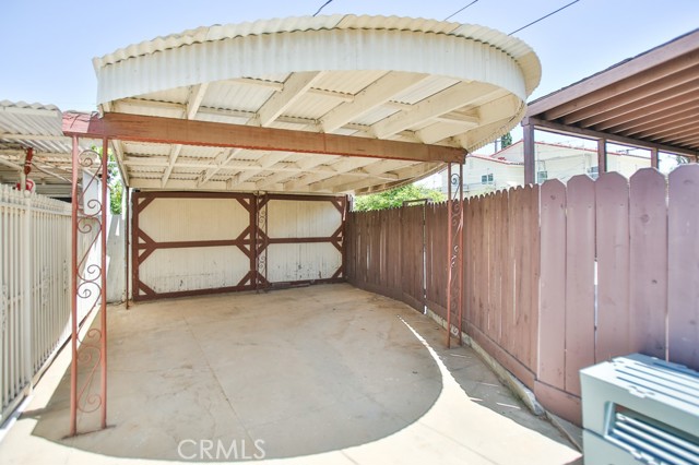 1012 S Sierra Vista Avenue, Alhambra CA: https://media.crmls.org/medias/0b299d4a-4ccf-46fa-b74d-3089da17e747.jpg