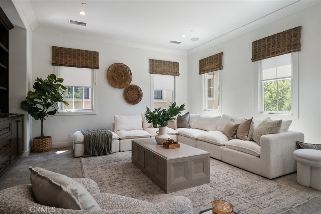 MLS #OC26039727 image #24