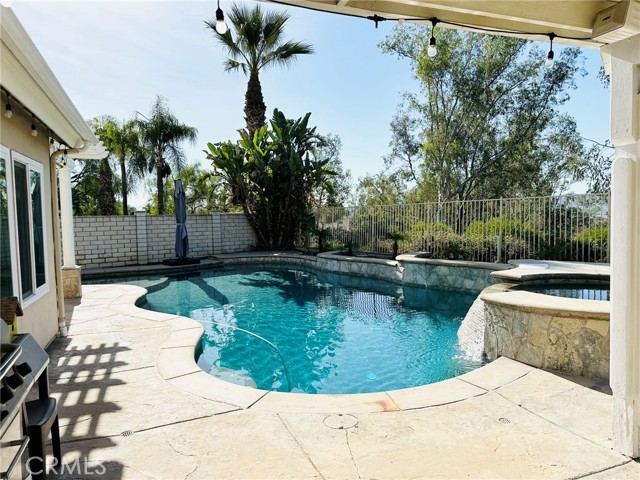 Detail Gallery Image 46 of 55 For 29017 Rosewood Ln, Highland,  CA 92346 - 4 Beds | 3 Baths