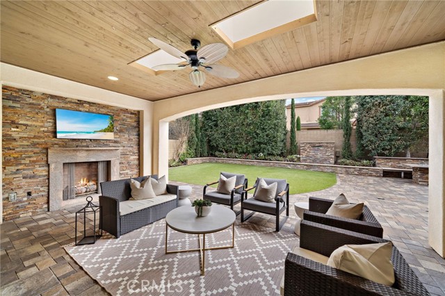 Detail Gallery Image 36 of 60 For 106 Fieldwood, Irvine,  CA 92618 - 5 Beds | 5/1 Baths