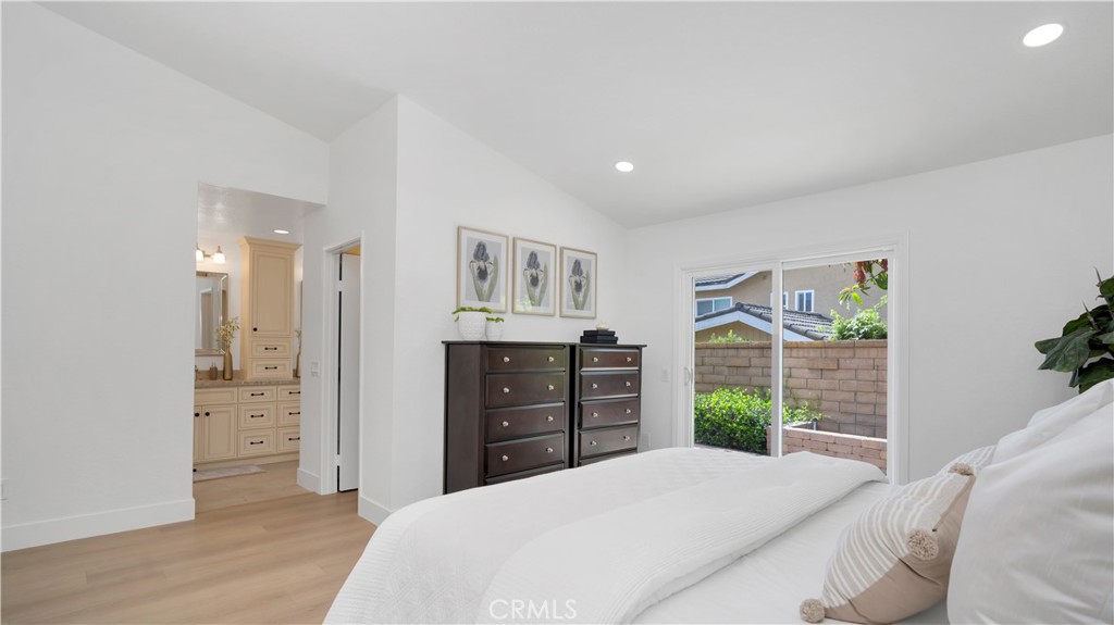 0b2c2b67 Dd6a 43bb B05e C8edbed34b0b