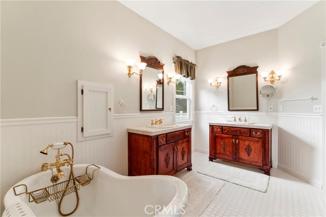 Detail Gallery Image 57 of 70 For 27601 Cedarwood Drive, Lake Arrowhead,  CA 92352 - 4 Beds | 3 Baths