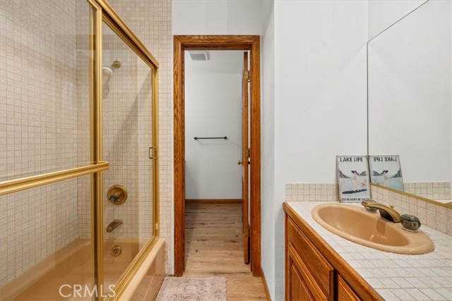 Detail Gallery Image 32 of 50 For 40670 Big Bear #203,  Big Bear Lake,  CA 92315 - 3 Beds | 3 Baths