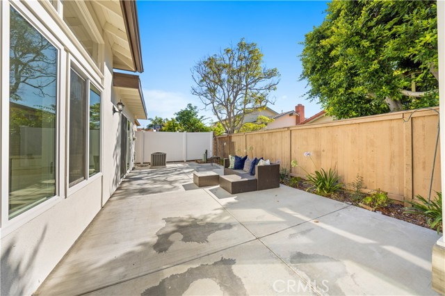 Detail Gallery Image 43 of 60 For 33 Mann St, Irvine,  CA 92612 - 3 Beds | 2 Baths