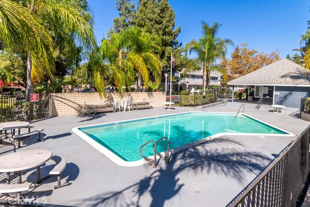 1690 Bridgeport #97, West Covina, CA 91791