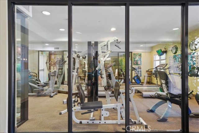 21345 Hawthorne Boulevard, Torrance CA: https://media.crmls.org/medias/0b2e7bfa-a727-4912-8b83-31109a08bc12.jpg