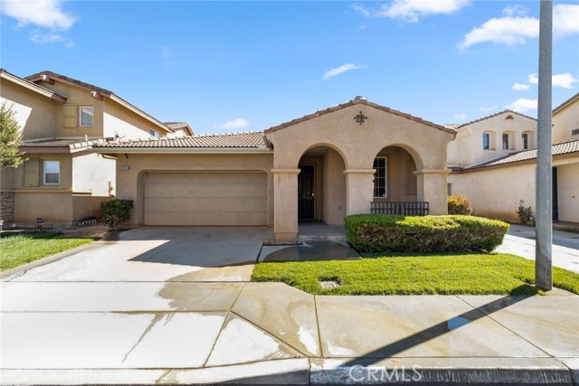 Detail Gallery Image 1 of 1 For 3900 Albillo, Perris,  CA 92571 - 3 Beds | 2 Baths