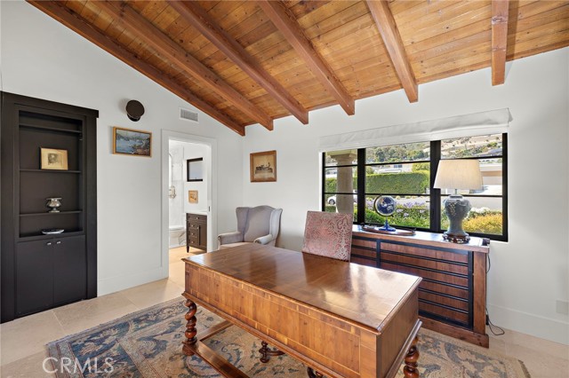 23012 Bering Sea Drive, Dana Point CA: https://media.crmls.org/medias/0b2e80d3-41b0-43c6-aefa-acd30946d360.jpg